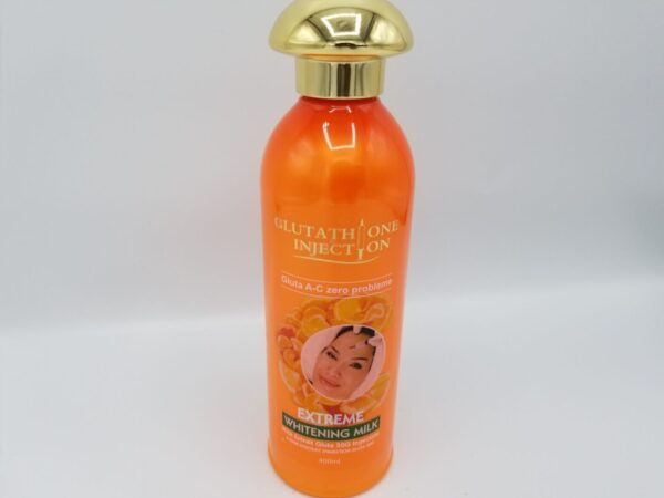 A bottle of Glutathione Injection Gluta A-C Zero Probleme Extreme Whitening Milk 400ml with a gold lid.